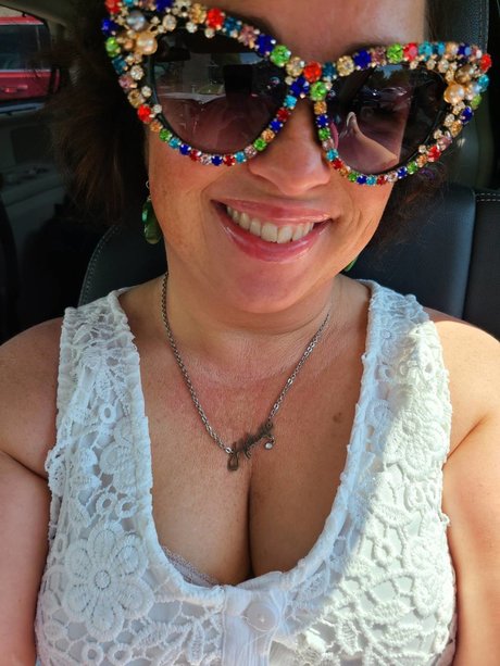 LunaLuvsWell アダルトモデル 写真