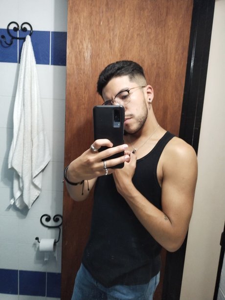 gabyrap96 gmail com 裸のポルノスター 写真