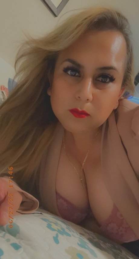 Mariana madrigal トップモデル ギャラリー