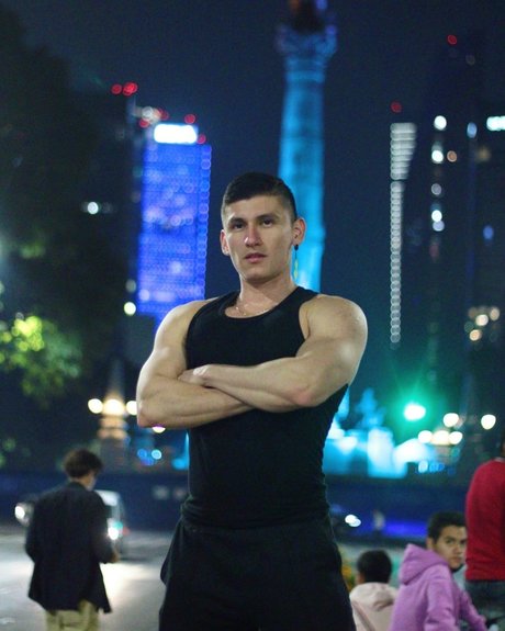 ゲイの若いOnlyFans アートxxx ギャラリー