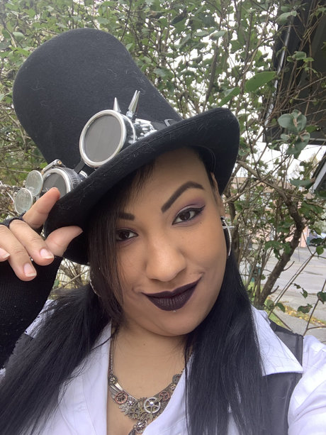 Ember Eldrid Abbadear ホットなポルノスター 写真