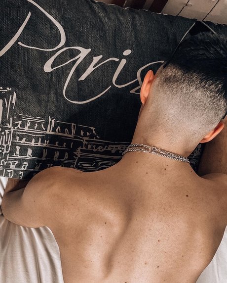 熟女ティーンOnlyFans 無料ポルノ 写真