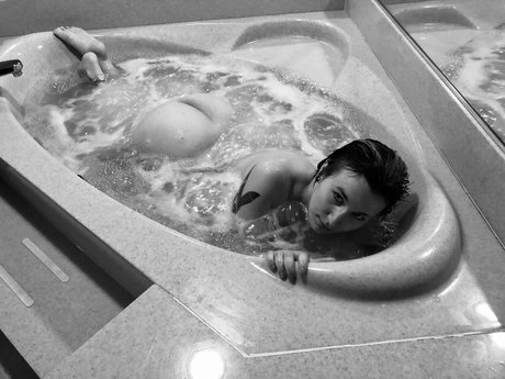 Maxine Crow FREE 素敵なスター 写真