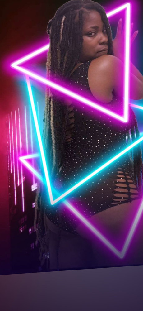 BluuHazee 素敵なモデル 画像