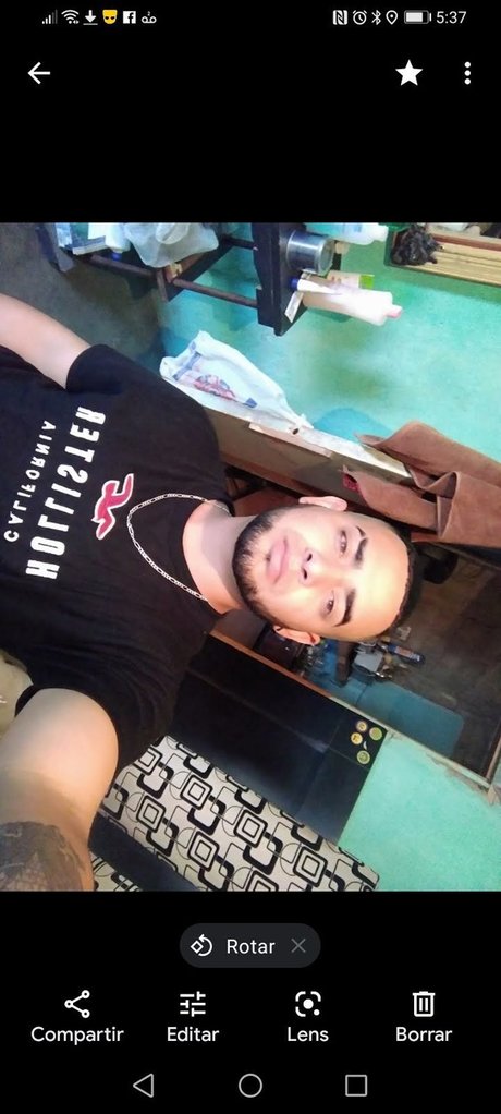 Misael ヌードのポルノスター ギャラリー