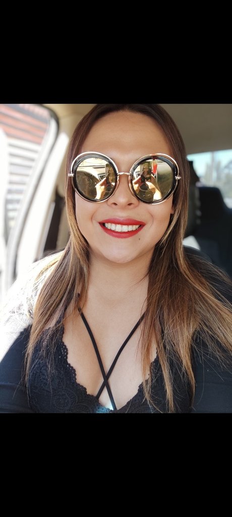 Miriam andreaa 高品質スター 写真