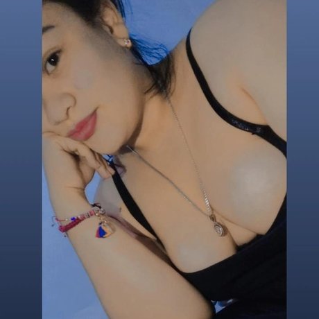 Mila Melendez アートモデル ギャラリー