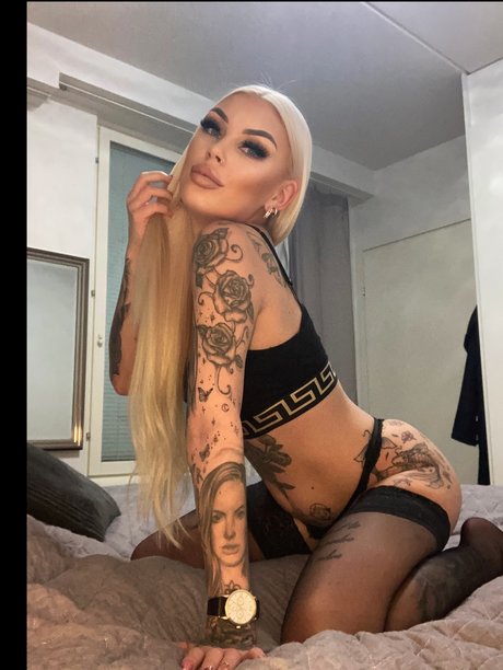 Micaelamonica アートスター ギャラリー