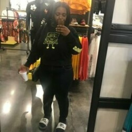 Bribri ヌードモデル 写真