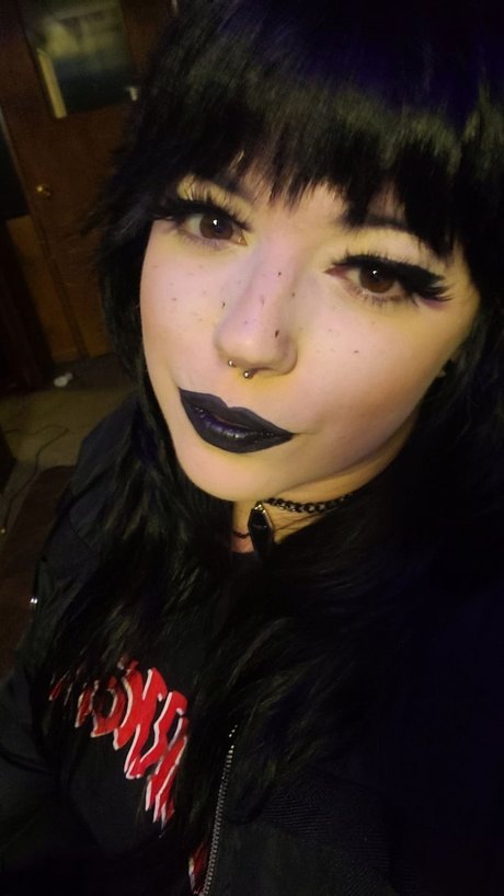 アジアの女性支配OnlyFans 美しい 画像