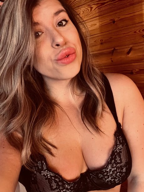 Misss B アートモデル ギャラリー