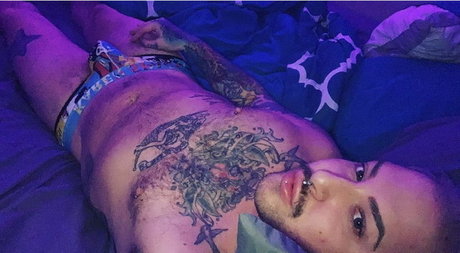 毛深いBBW OnlyFans アートヌード 画像