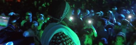 New Money Nuvo_ ポルノスター 裸 画像