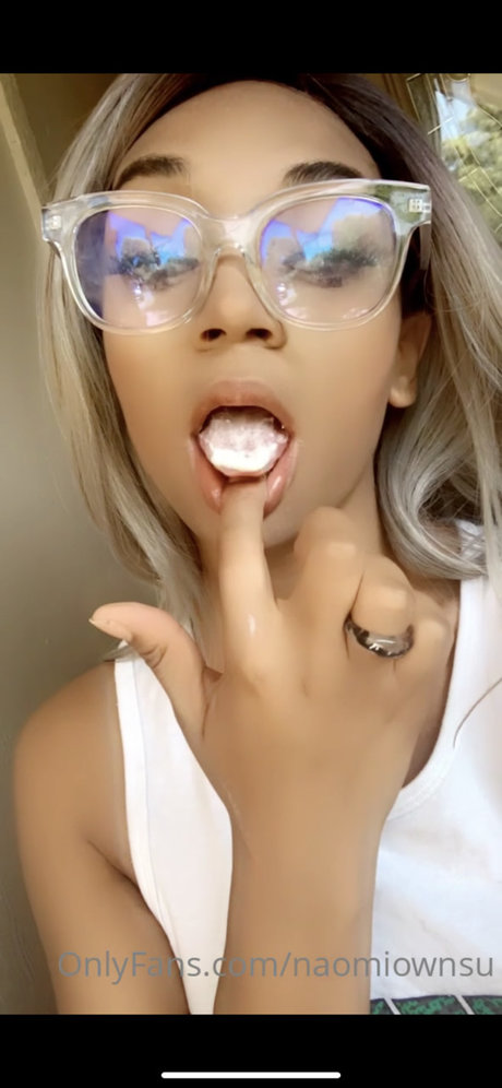 Naomi ownsu スター xxx 画像