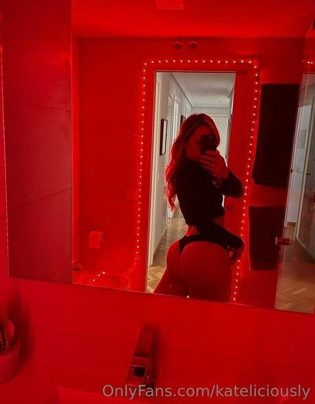 張りのあるおっぱいOnlyFans HD 画像