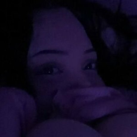 Luvgelix ヌードスター ギャラリー