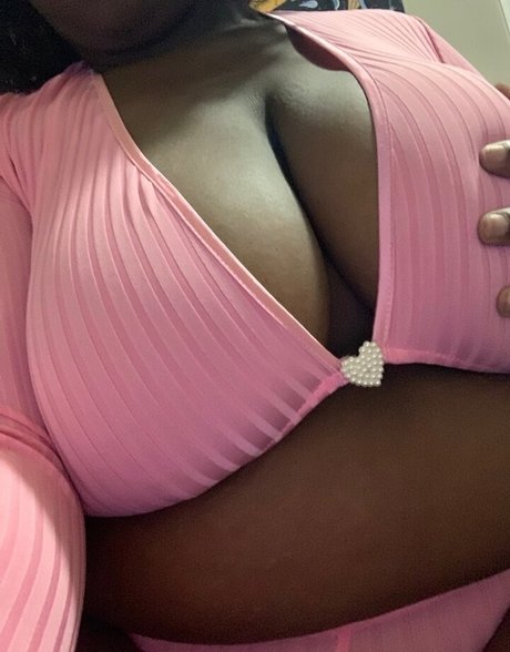 xxkalixx 裸の女優 写真