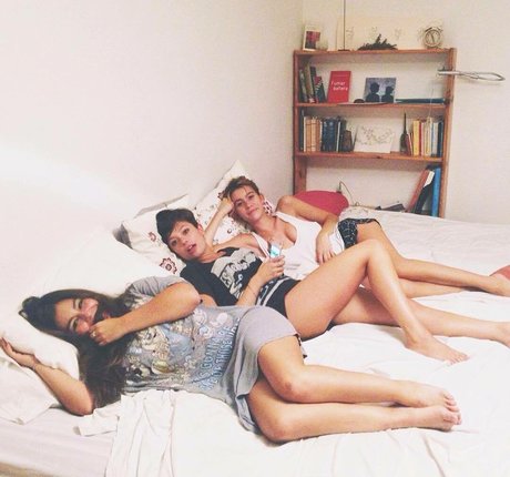 Anna Castillo 高品質スター 写真