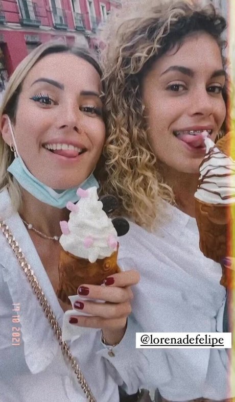 Catha23 ポルノスター 可愛い 写真