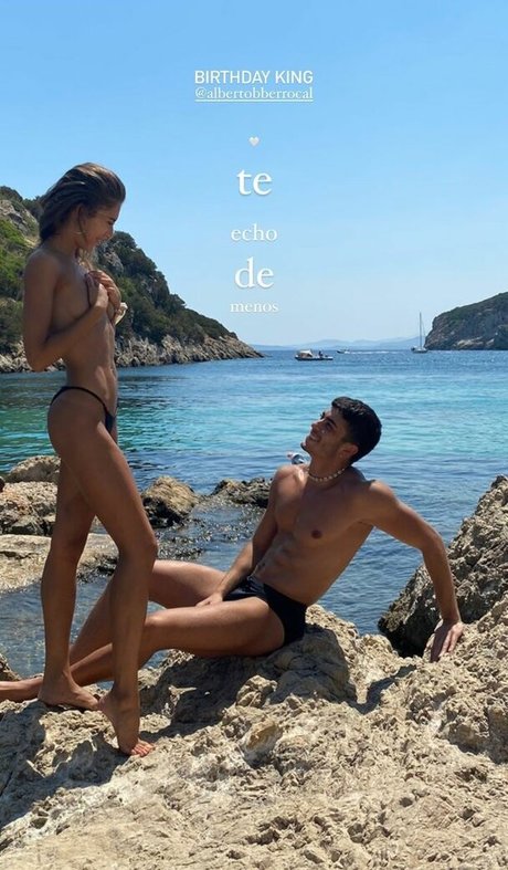 Gina Llebaria 完璧なスター アーカイブ