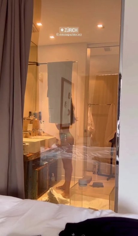 完璧なボディ OnlyFans ホット 画像