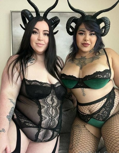 bigtiddygore6 素敵なモデル 写真