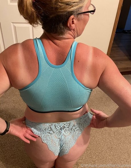 khariscurves ポルノスター トップ 画像