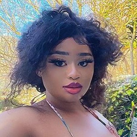 Kim Tiddies 完璧なモデル 写真