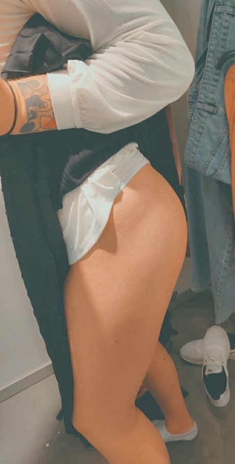 maries playtime ポルノモデル 写真