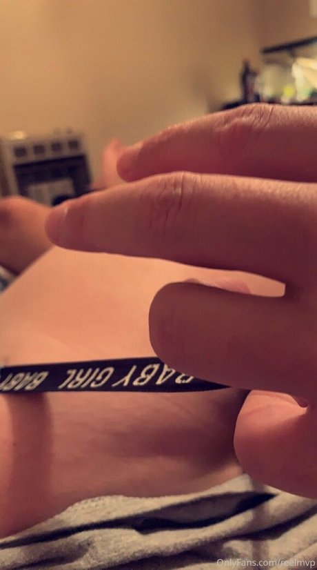 reelmvp ポルノスター 無料 写真