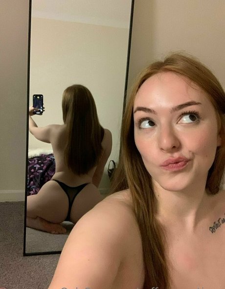 バリスタOnlyFans xxx 画像