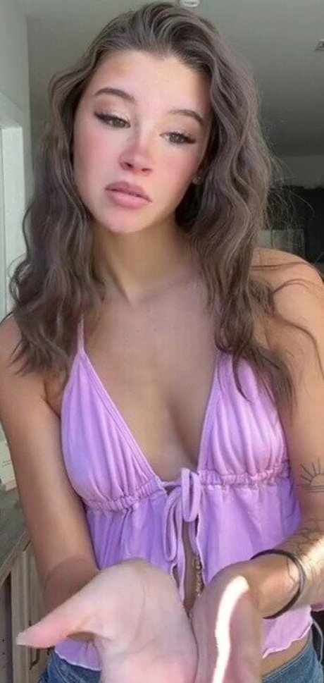 Bitty 01 スター ヌード 画像