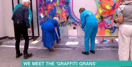 Holly Willoughby profile image