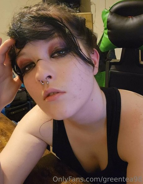 大きな黒いチンポ OnlyFans セクシーヌード 画像