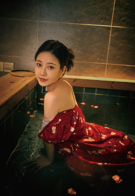 OnlyFansを無効にしました アダルト 写真