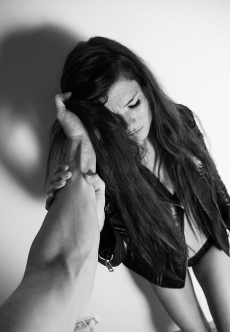 Mia Sollis ポルノスター エロティック アーカイブ