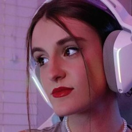 Maggie Roscher ポルノスター セクシー ギャラリー