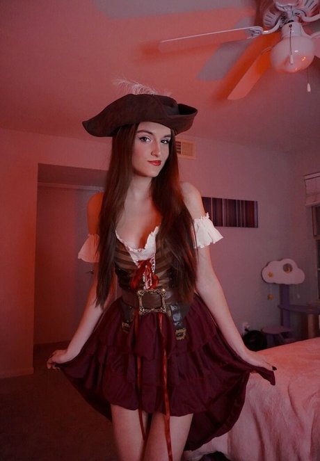 Maggie Roscher ポルノスター HD 画像