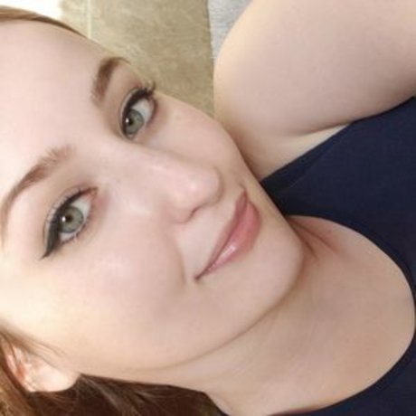 almostanelephantx 独占ポルノスター 画像