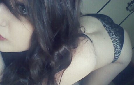 almostanelephantx ポルノスター 高品質 アーカイブ