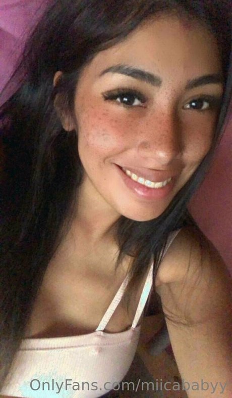 miicababyy 美しいスター 画像