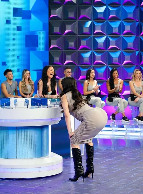 トップレスビーチOnlyFans ポルノ 写真