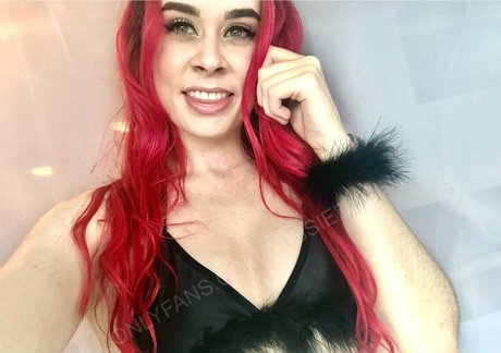 itsbellamichaels ポルノモデル 画像