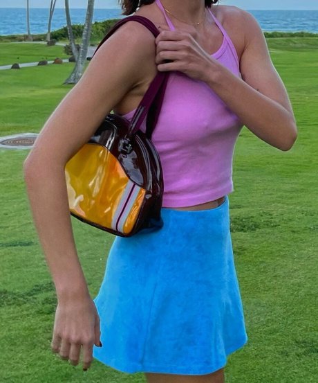 ランジェリーベイビーOnlyFans ヌード 画像