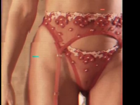 Kady McDermott 高品質モデル 写真