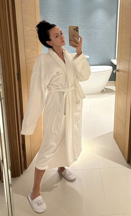 Kady McDermott アートスター 画像