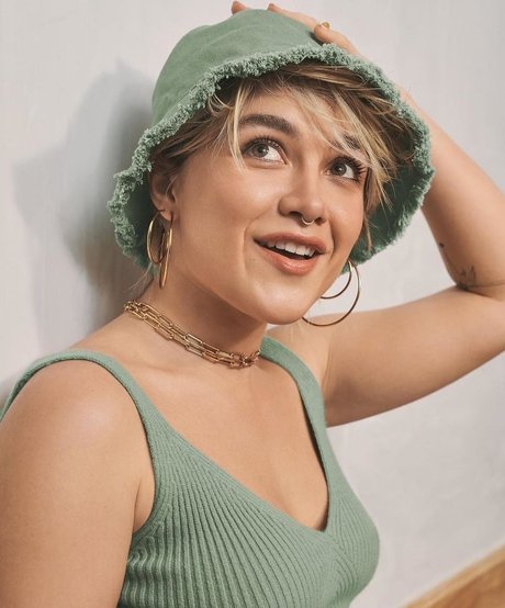 ティーンのおっぱいOnlyFans アートポルノ ギャラリー