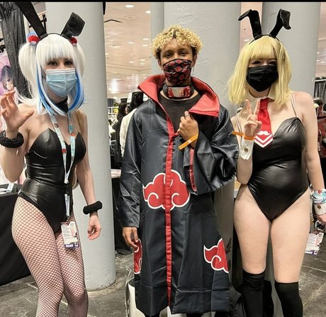 Realfrogg セクシーモデル 写真