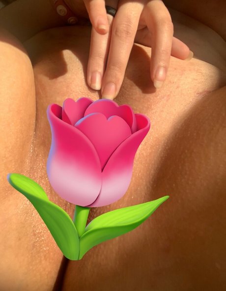 Shroompink セックス女優 画像