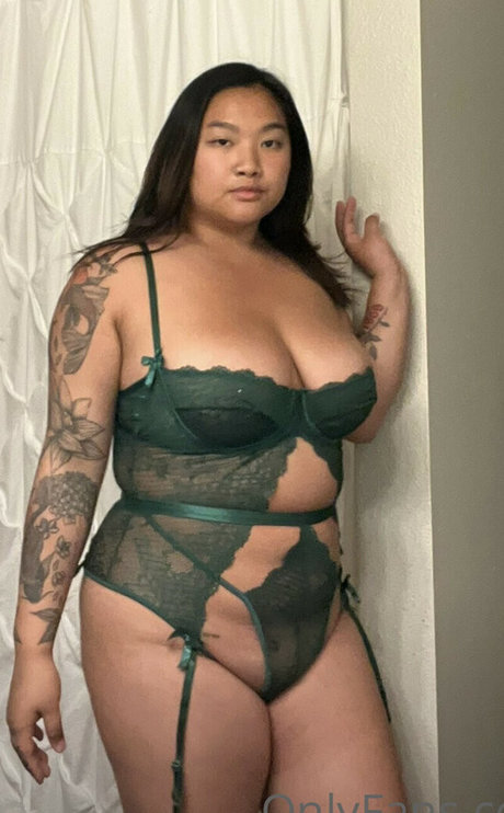 michiii s トップポルノスター 写真